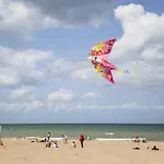 Un Petit Coin Rien Qua Vous, Entre Et Tranquillite. - Fr-1-788-107 * Merville-Franceville-Plage