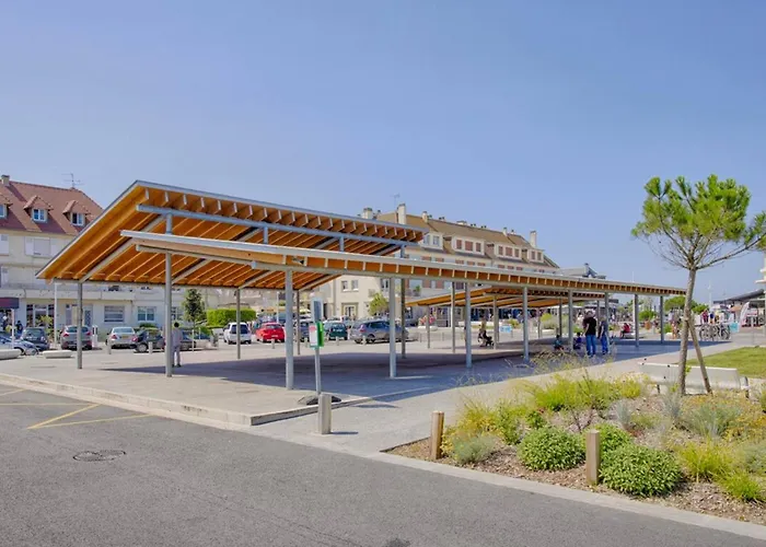 Un Petit Coin Rien Qua Vous, Entre Et Tranquillite. - Fr-1-788-107 * 玛维尔弗朗斯维尔